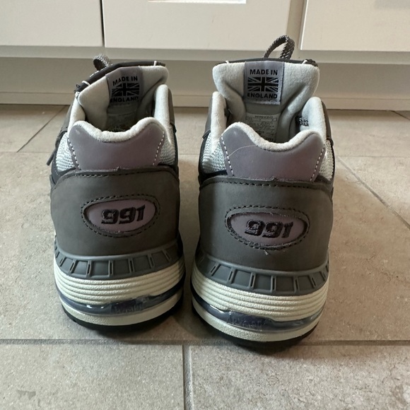 New Balance 991 Mesh Sneakers - Picture 5 of 12